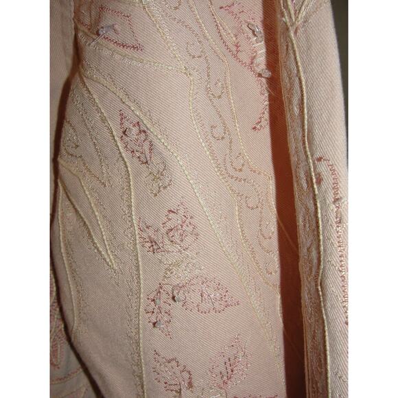 CHICO'S Size S (0) Pink Cotton Beaded Embroidery Button Front LS Jean Jacket - Picture 4 of 11